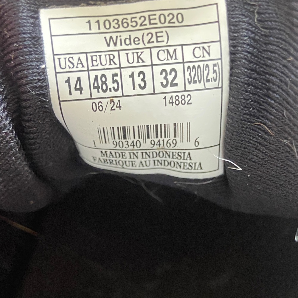 EUC Brooks Addiction GTS 15 Men’s Running Shoes Wide (2E) - Picture 4 of 6